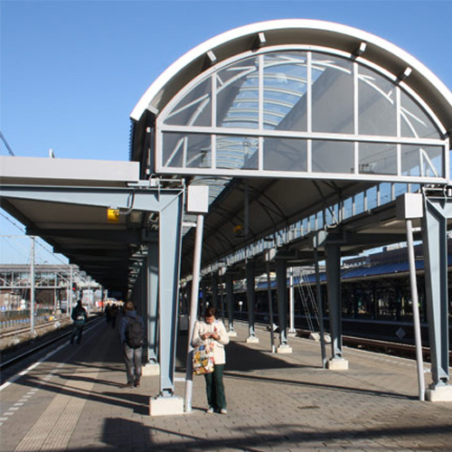Vandaalbestendige verlichting van RXLight bij NS-station in Den Bosch