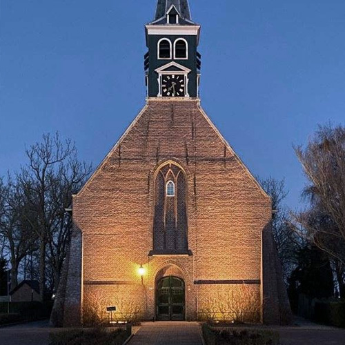 Vandaalbestendige verlichting van RXLight bij kerk in Broek op Langedijk